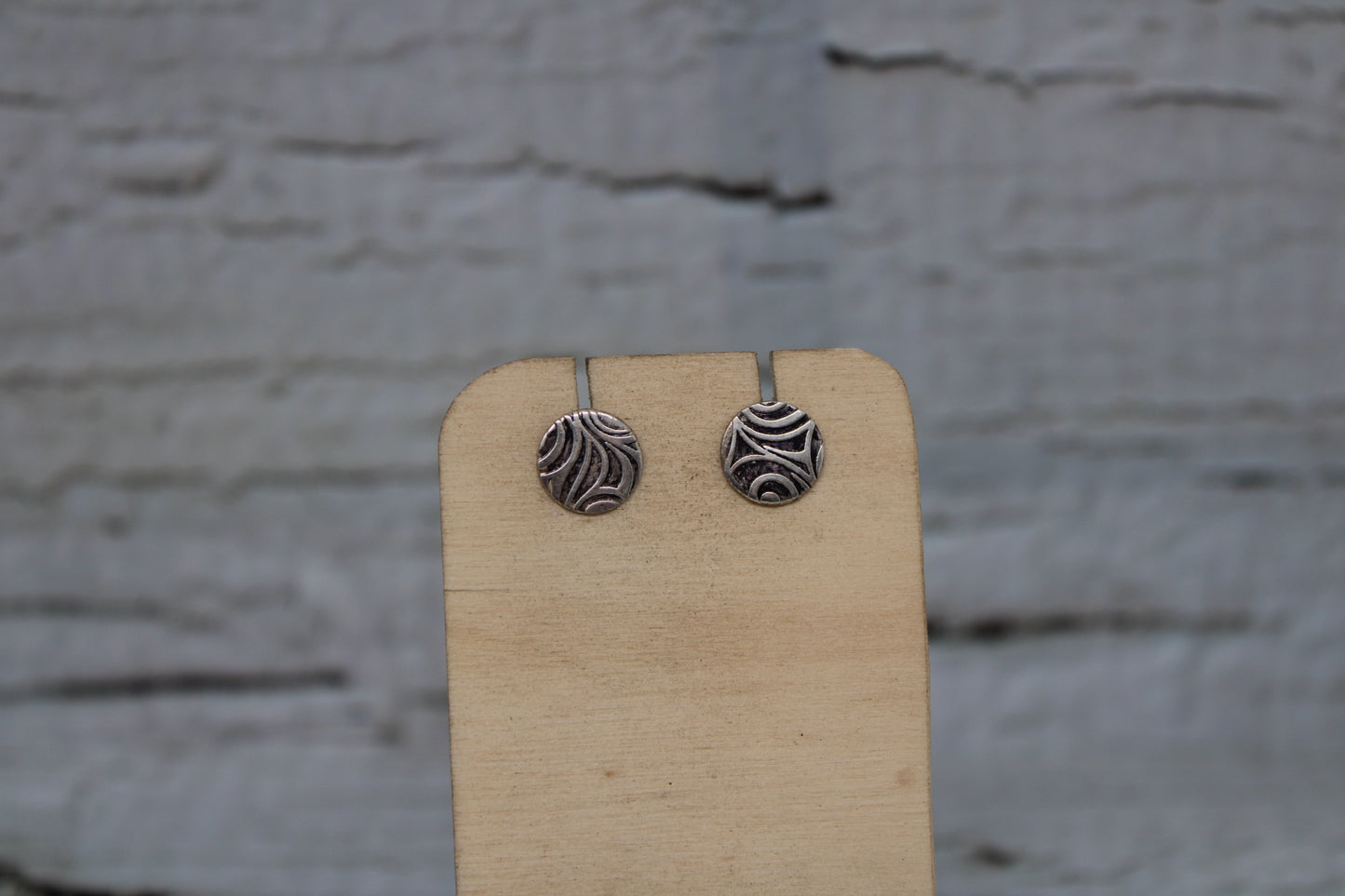 10mm Round Patterned Studs