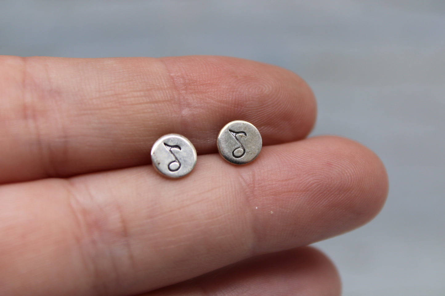 6mm Stamped Studs