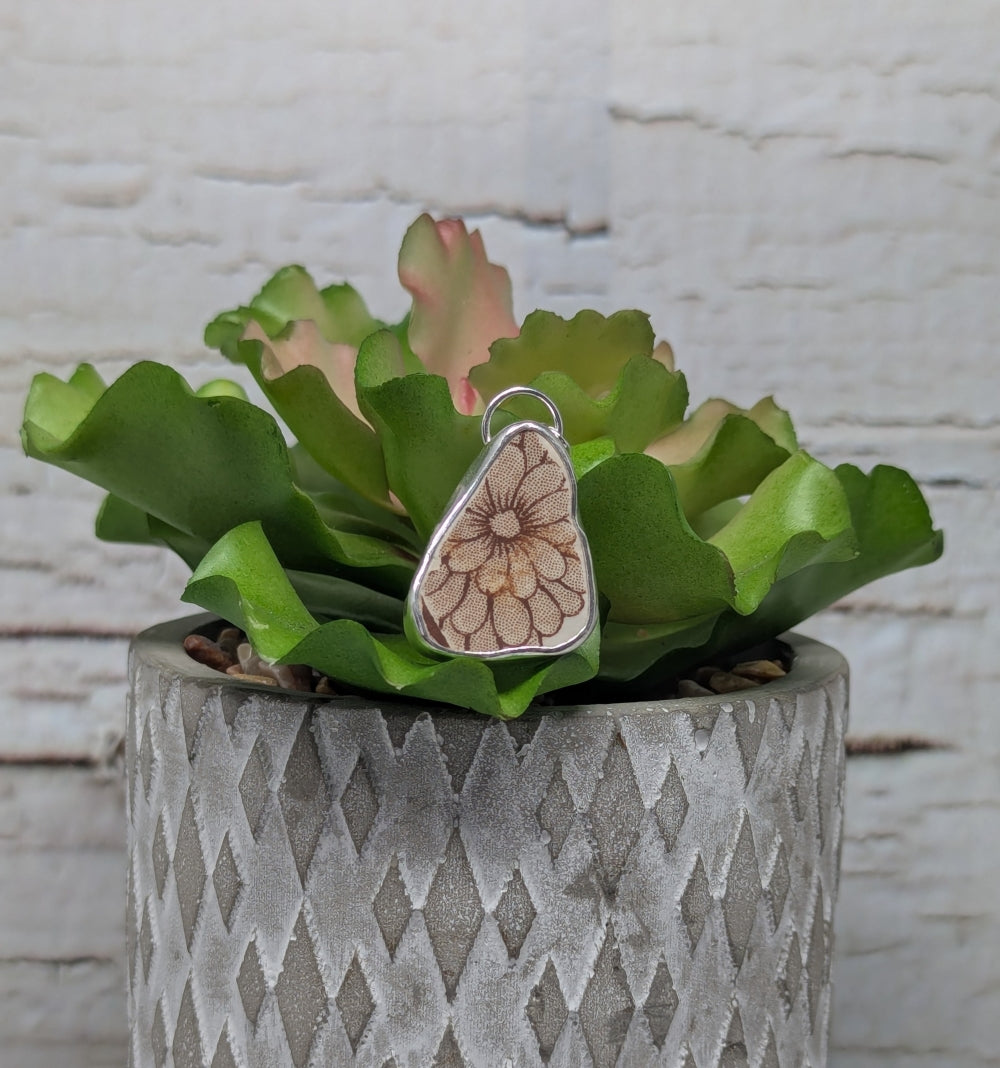 Floral Sea Pottery Necklace