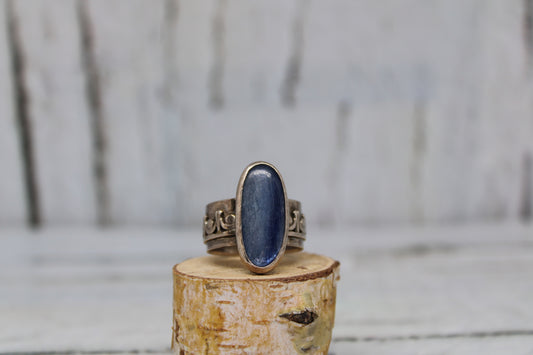 Blue Kyanite Ring