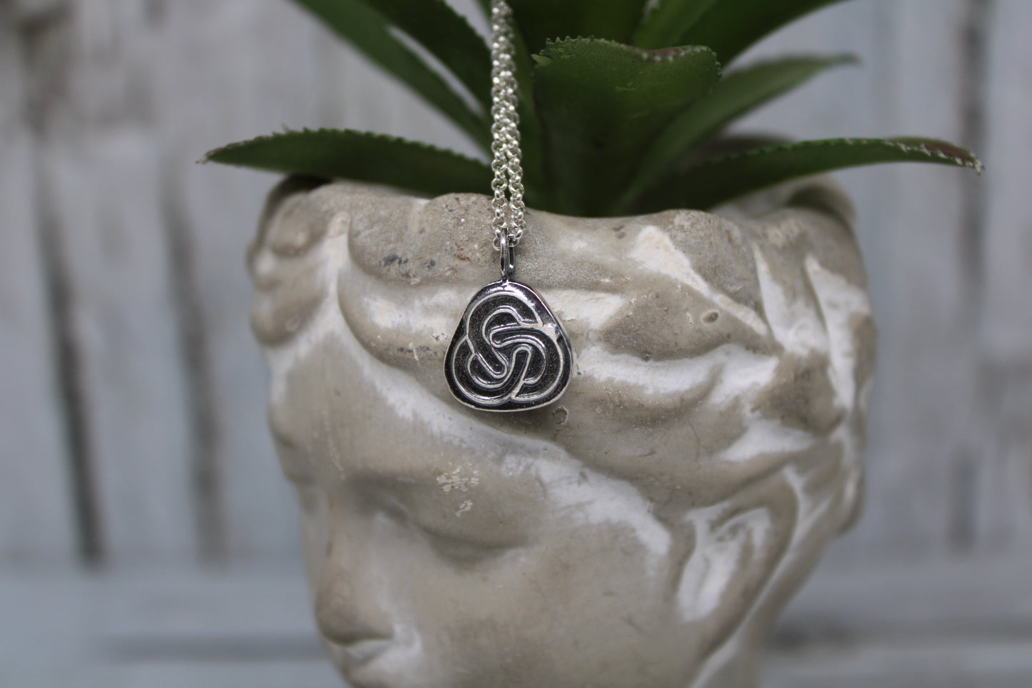 Triquetra Interlace Necklace