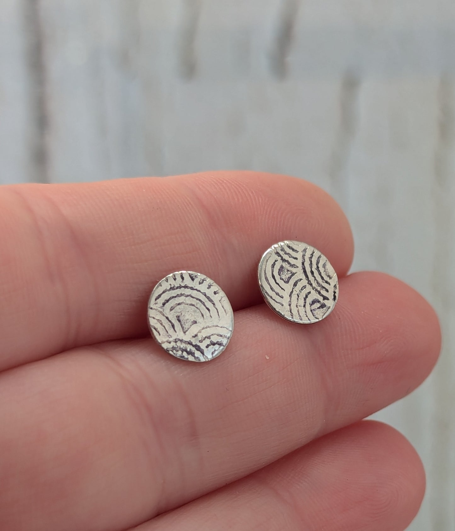 10mm Patterned Round Studs