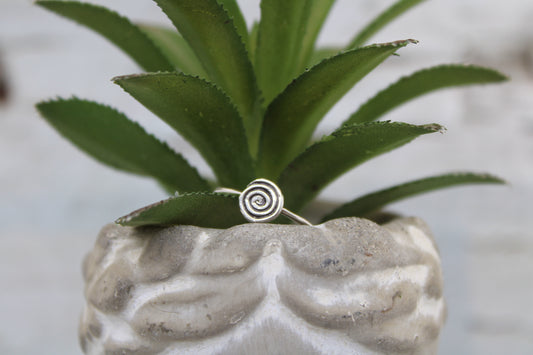 Swirl Ring