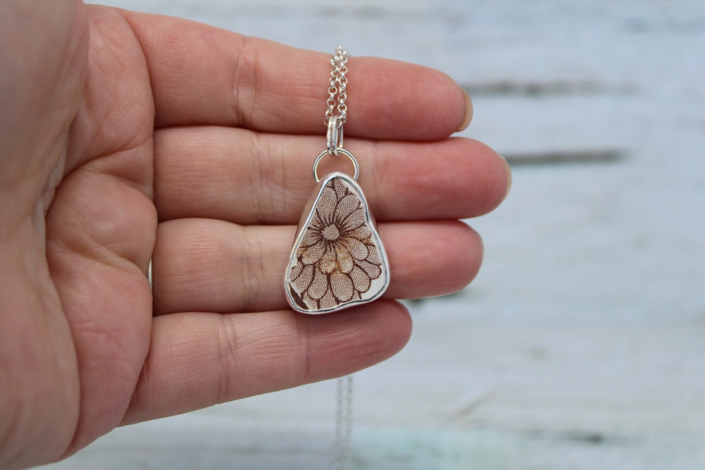 Floral Sea Pottery Necklace