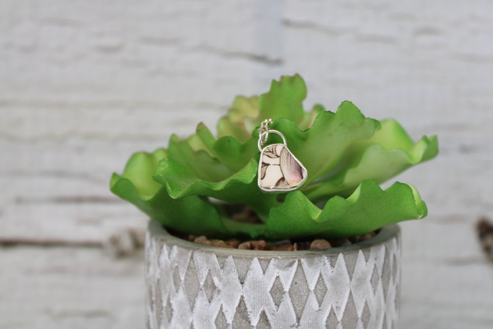 Tiny Patterned Sea Pottery Necklace
